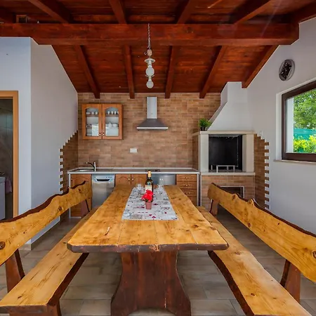 Holiday home Amazing In Pazin